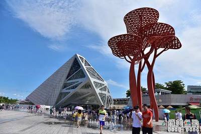 與陽(yáng)光玩游戲，暑期歡樂海岸暢玩一夏